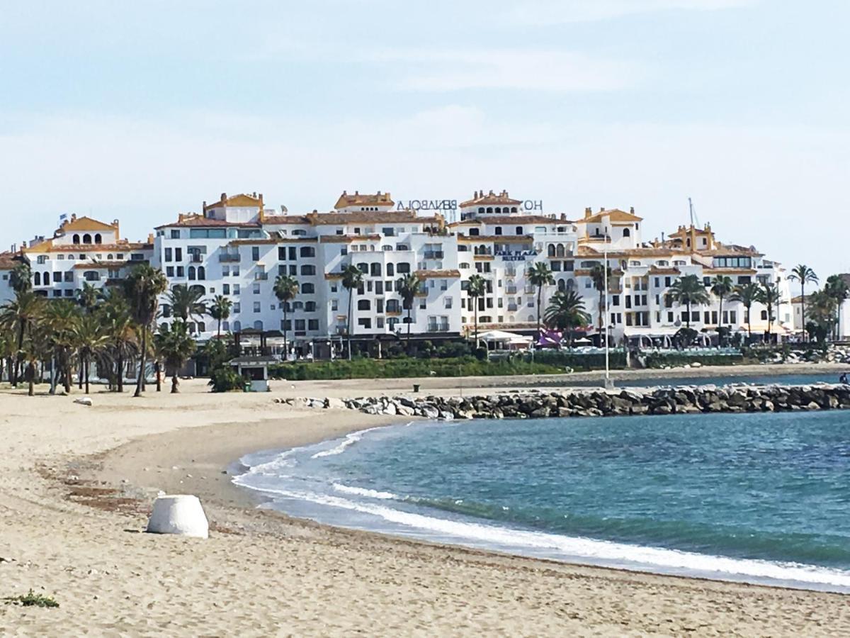 Urbanizacion La Herradura ماربيا المظهر الخارجي الصورة